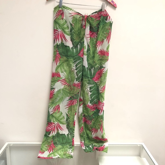 Victoria's Secret Other - Victoria's Secret sheer cover up pants size XS N27